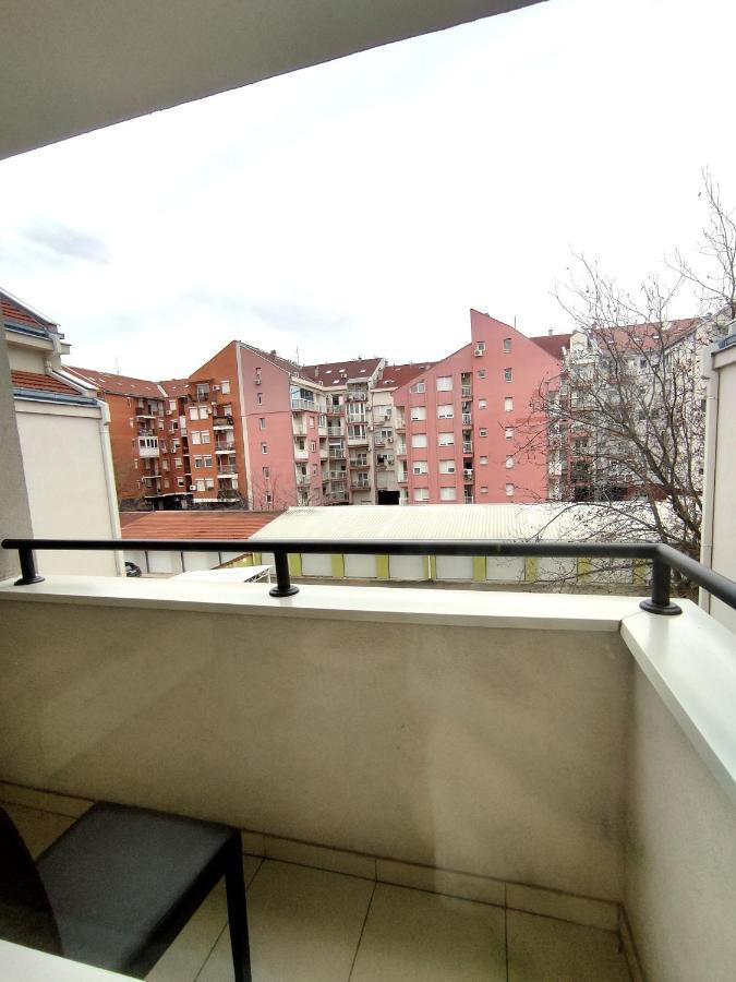 Nota Home Novi Sad Bagian luar foto