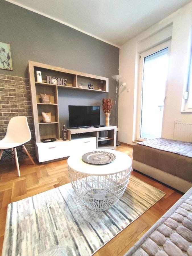 Nota Home Novi Sad Bagian luar foto